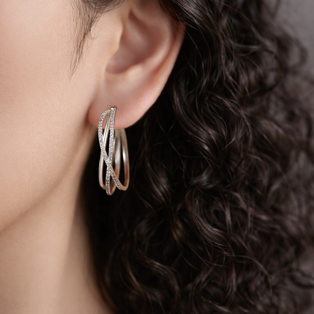 Ohrringe aus 925er Sterling-Silber, Creolen geflochten mit Zirkonia