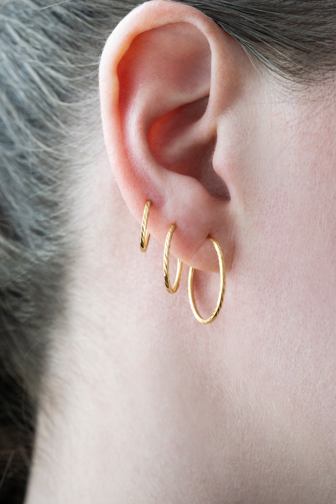 Luma Creolen mit diamond cut